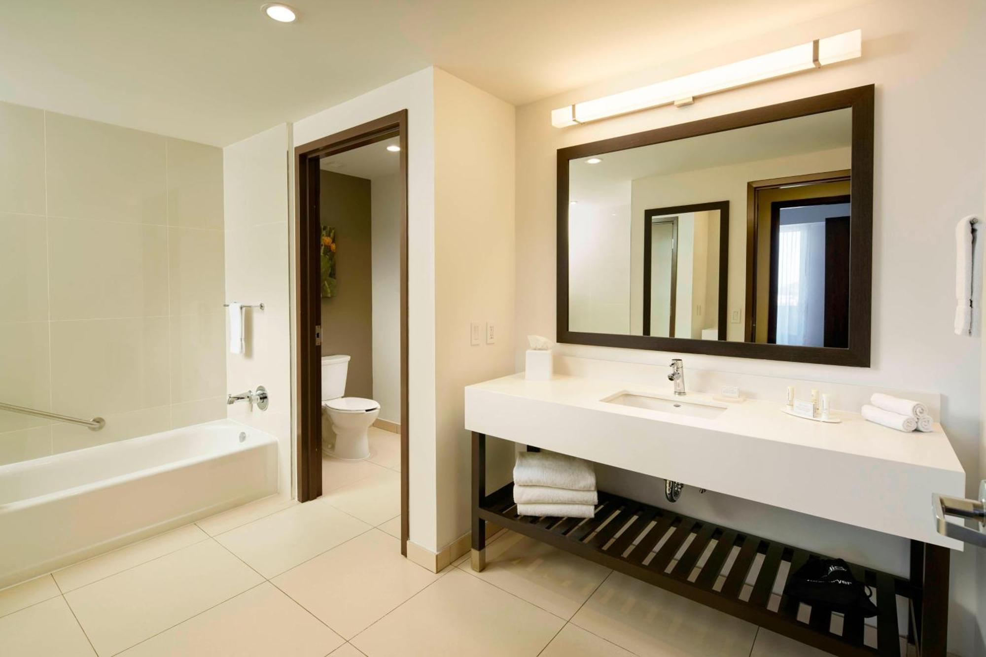 Courtyard By Marriott Hermosillo Eksteriør bilde